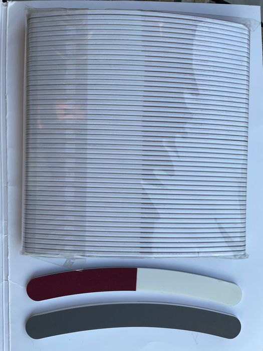 Pilniczek, pilniczki  do polerowania paznokci, trzy stopnie gradacji