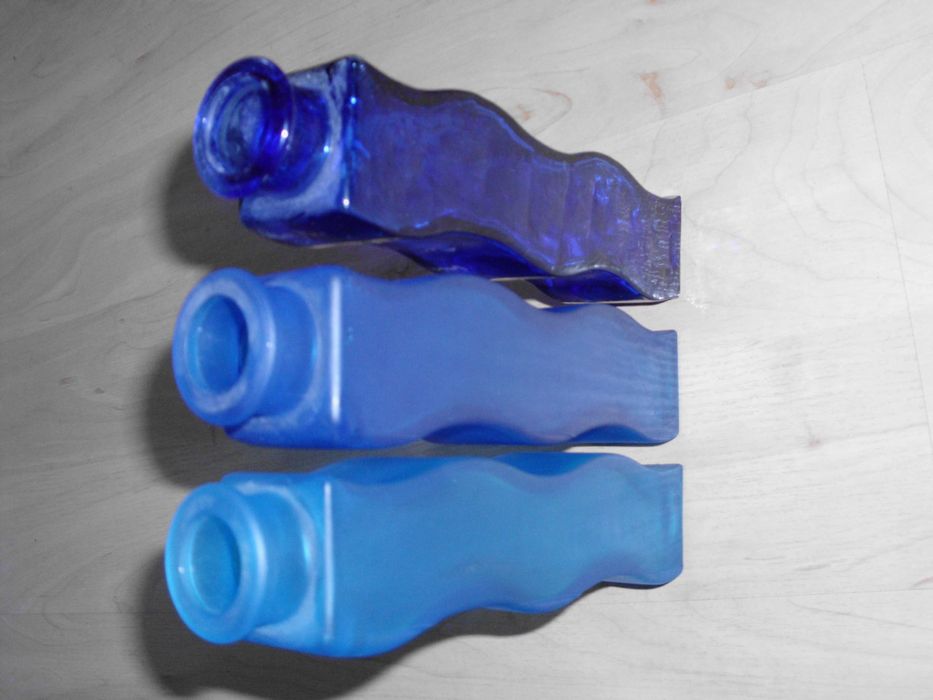 Wazon IKEA falisty szklany matowy - MORGONPIGG falowany