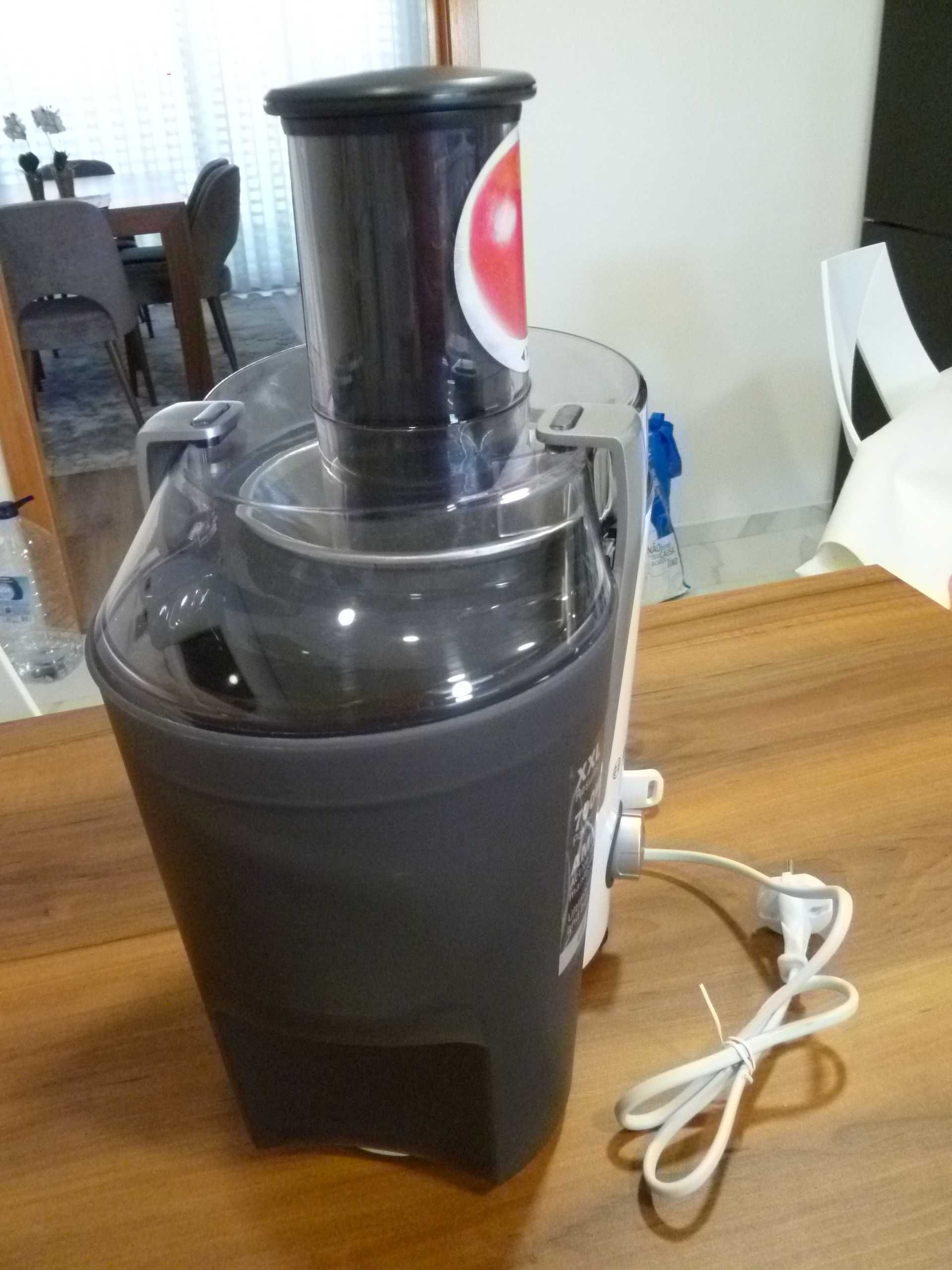 Máquina Sumos Centrifugadora Bosch STYLINE