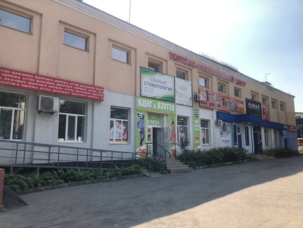 Продам комерційне приміщення по вул.Гагаріна "торгово-розважал.центр"