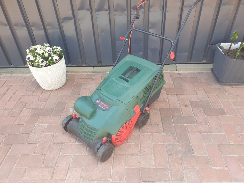 Aerator Bosch universal Rake 900 wertykulator Bosch  AVR 1100