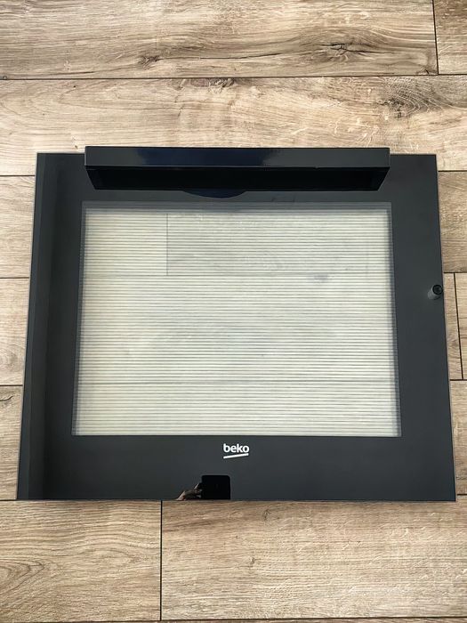 Drzwi do piekarnika piekarnika Beko BVM34400BS