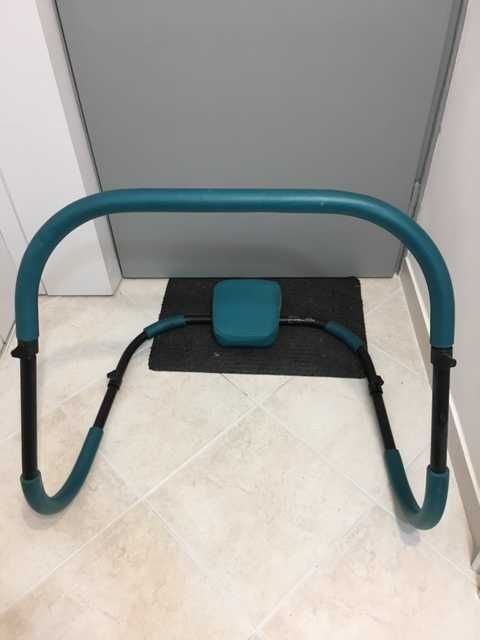 Kołyska do brzuszków, urządzenie fitness - brzuch ćwiczenia