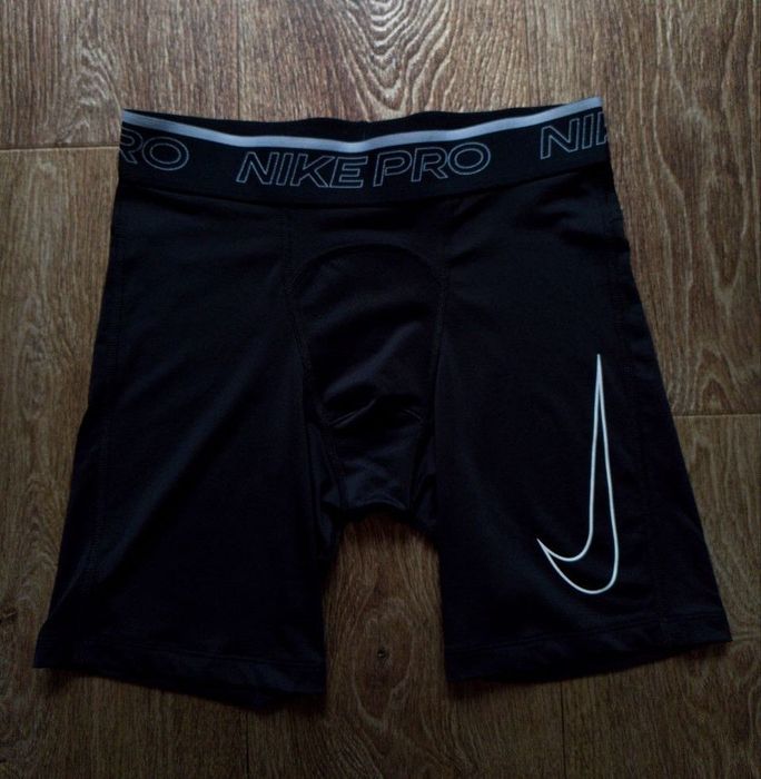 Чоловічі спортивні тренувальні шорти лосини штани Nike Pro розмір S