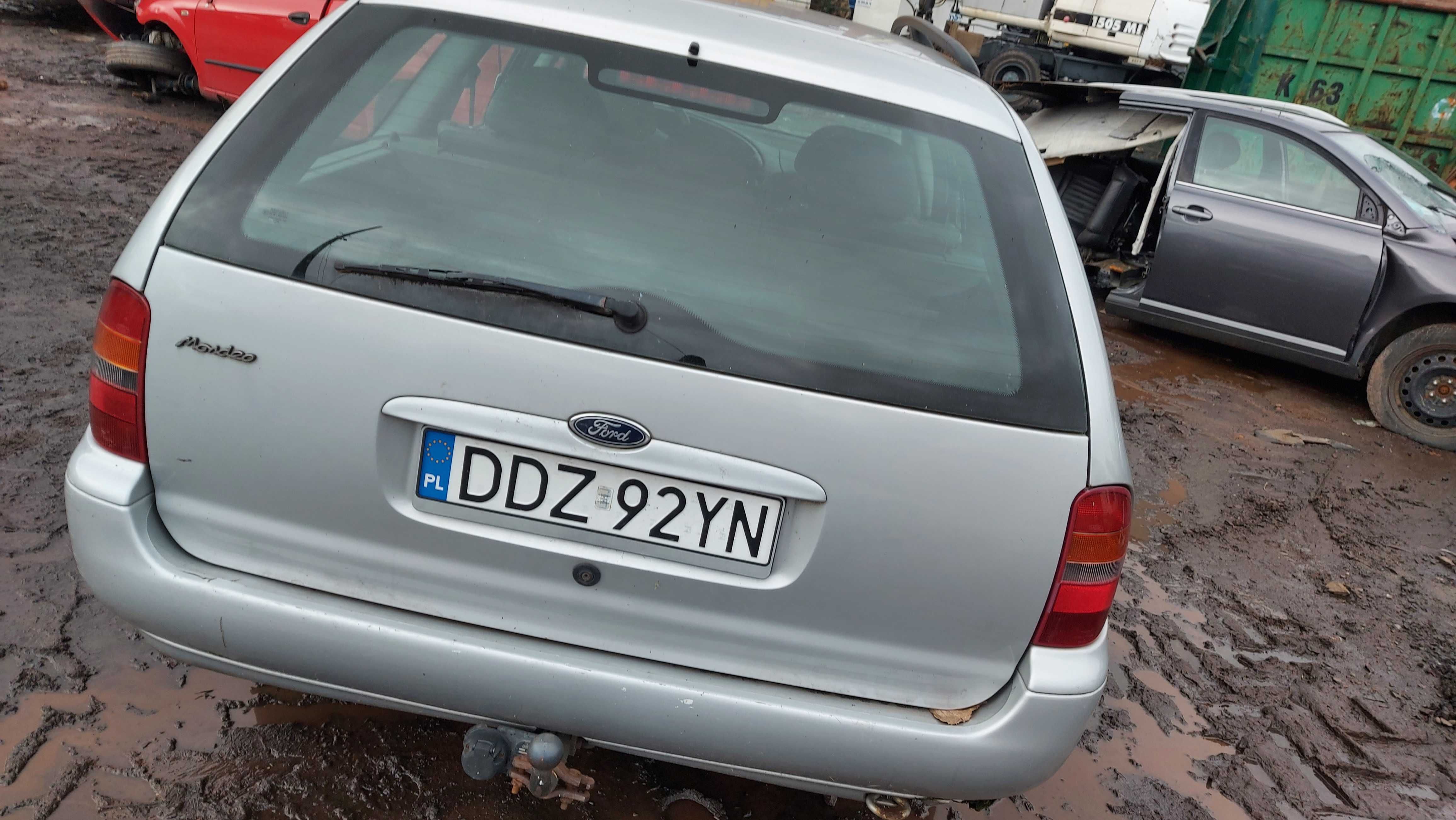 Ford Mondeo MK2 63 klapa tylna srebrna kombi FV części