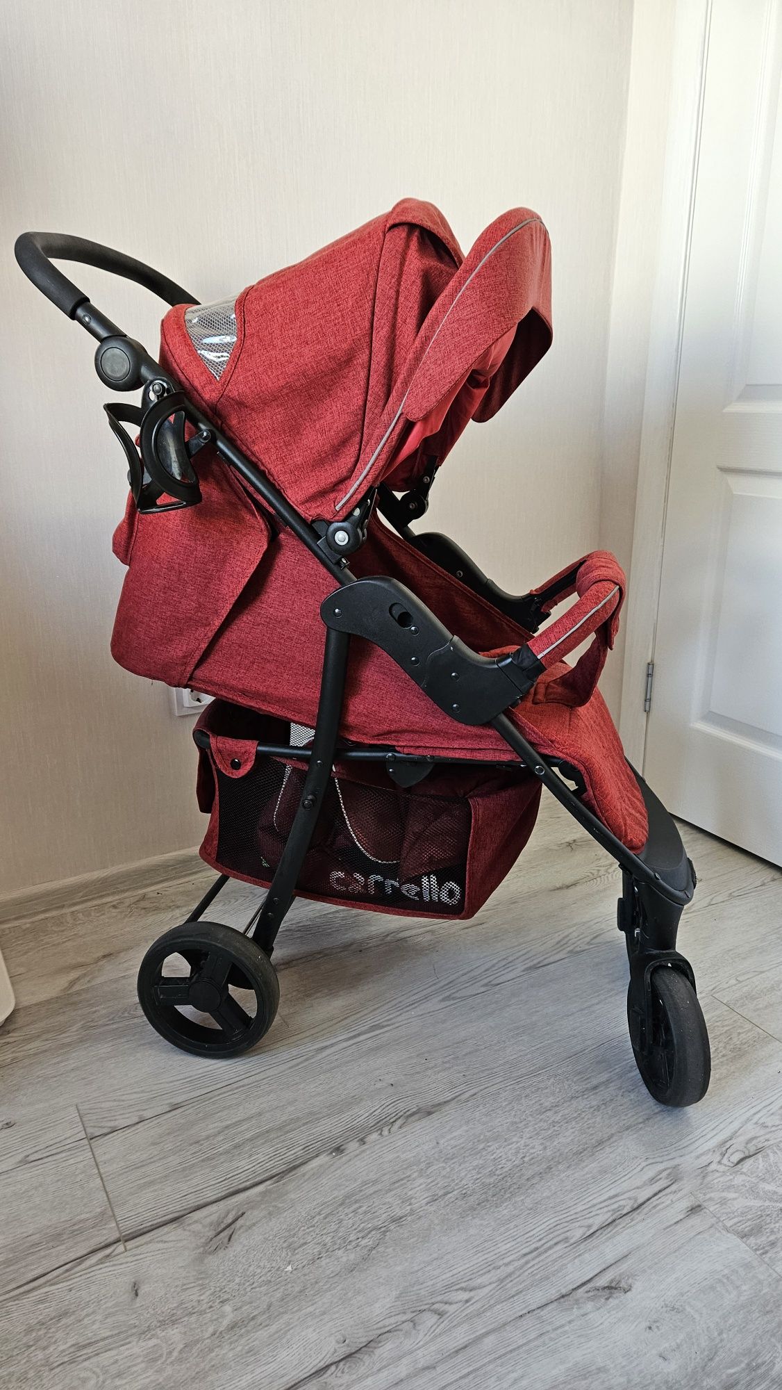 Коляска carrello quatro