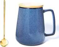 Ceramiczny kubek Cteahrow 700 ml z pokrywką i łyżeczką