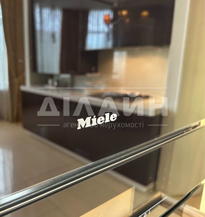Супер скидка!!!апартаменты 200м2 , 3 спальни ,2 с/у в закрытом ЖК