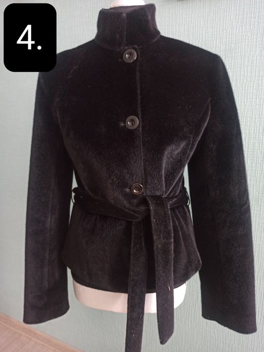 Куртки жіночі. ( 4 шт) Еко шкіра. Розмір S, М.
