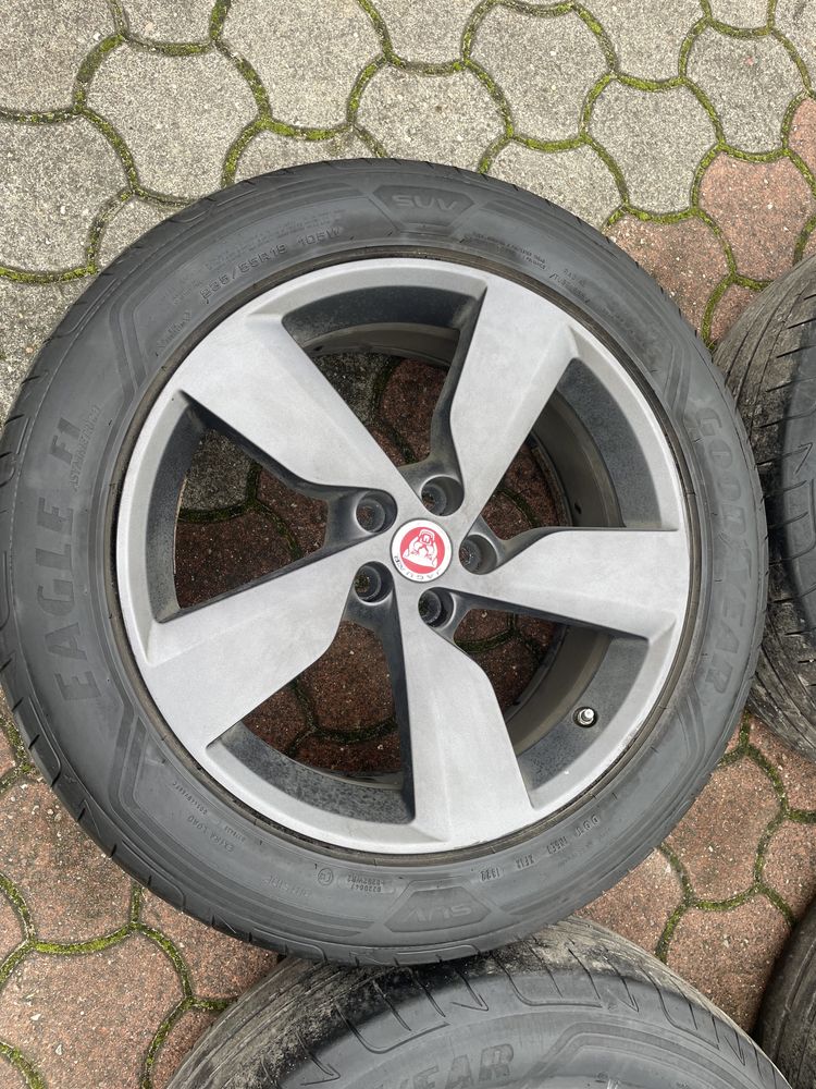 Koła felgi Jaguar E-Pace f 19 cali  5x108 czujniki oryginał