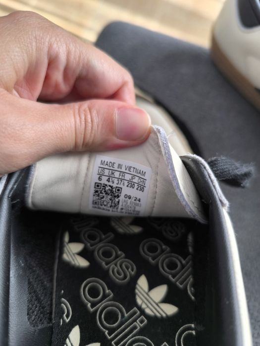 Tênis usados 1x adias 37/5