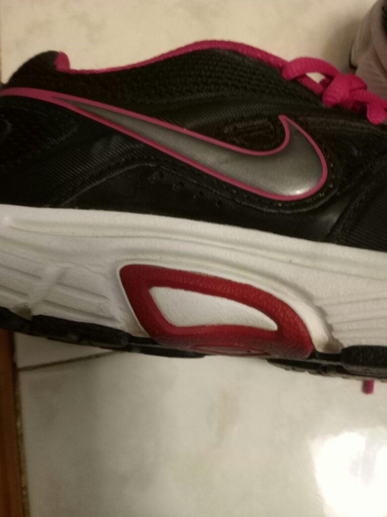 Tênis Nike n.38 quase novos