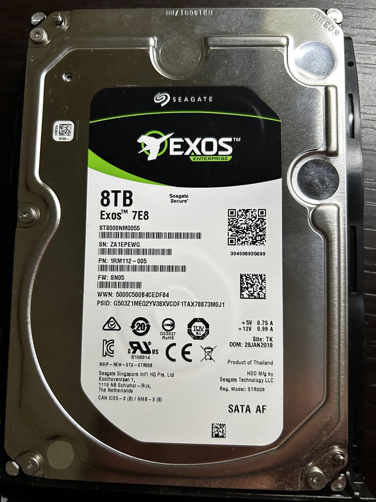 Сервер NAS Synology Ds 214 play+ два Seagate Exos 7E8 по 8 терабайт