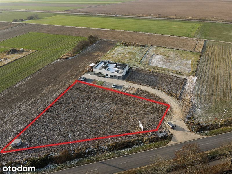 Działka usługowo-mieszkaniowa