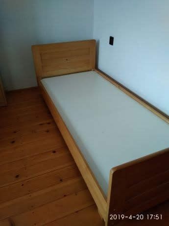 Łóżko drewniane 200 na 90 cm