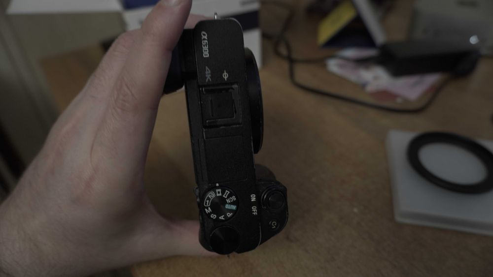 Sony A6300 + 1 аккум BATMAX