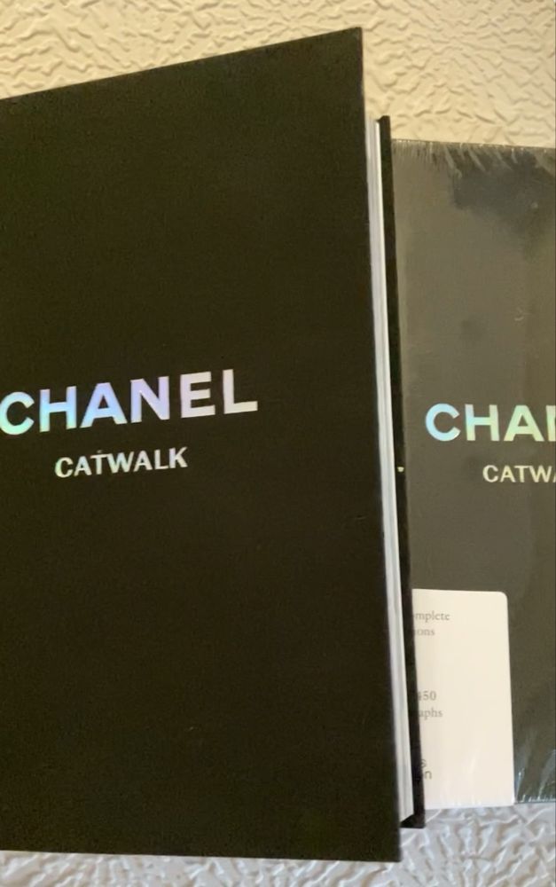 Книга Chanel, Шанель мода, ілюстрований каталог моди і краси