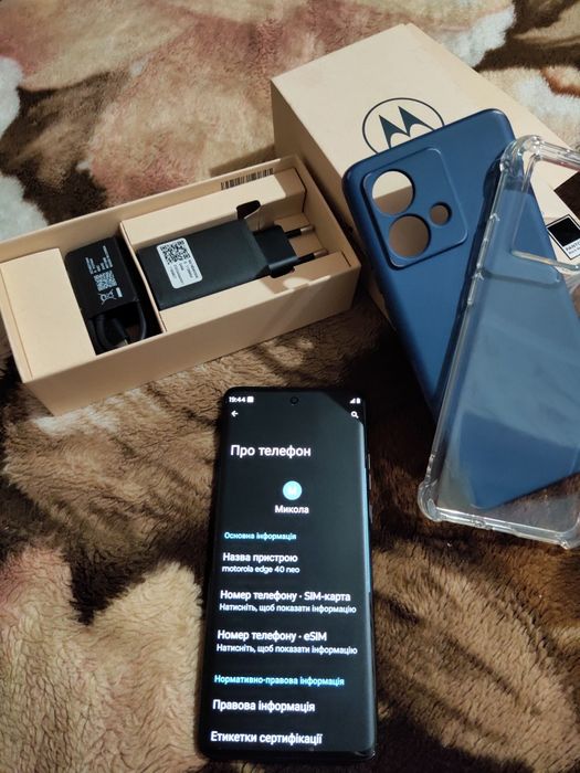Motorola edge 40 neo 12/256 Гб