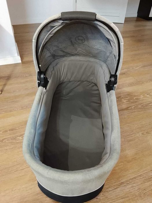 Gondola do wózka Cybex plus żagiel przeciwsłoneczny Jukki