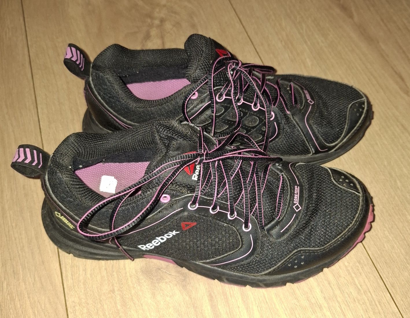 Buty Reebox  goretex  36