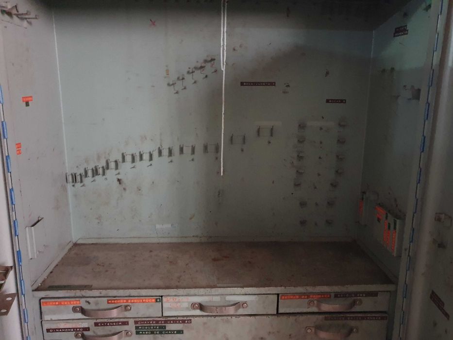 BELZER - Armário para Ferramentas - vintage