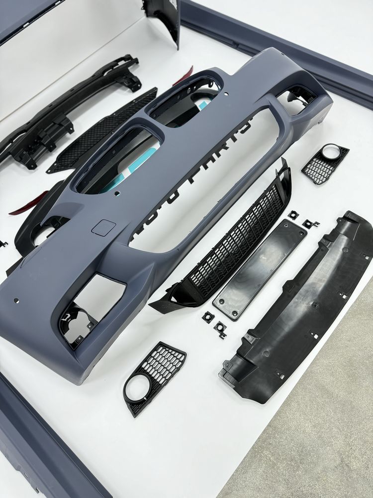 Обвіс bmw f10 m tech  2010-2016рік m-tech передній задній пороги