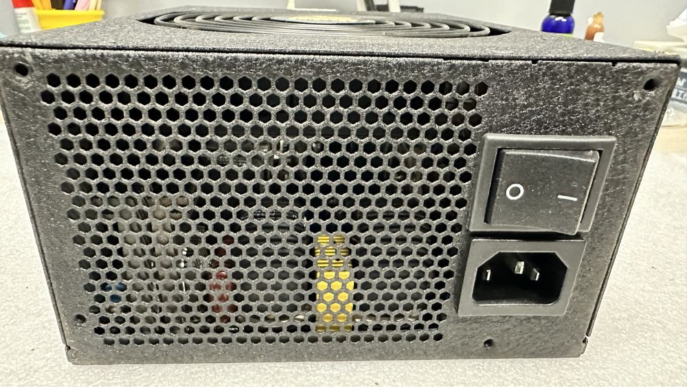 Блок живлення Chieftec Navitas GPM-1250C