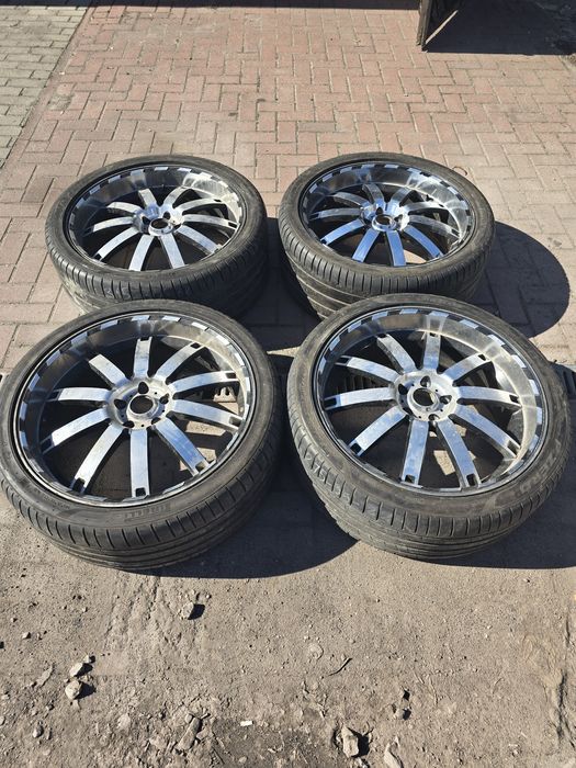 Sprzedam felgi z oponami 22" 5x120