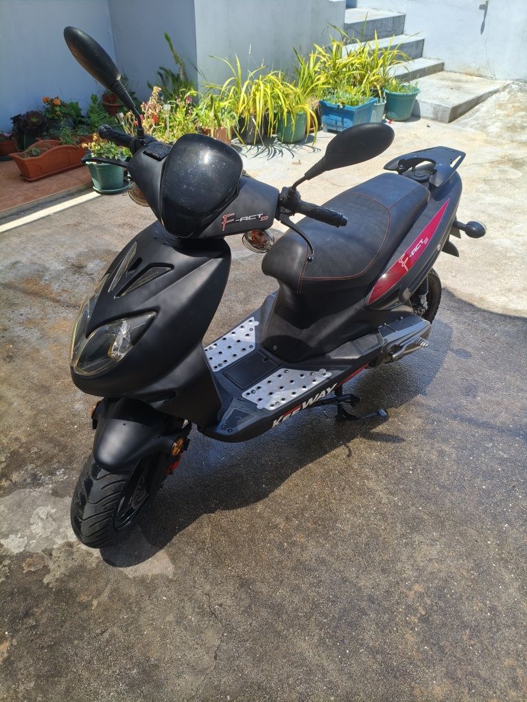Scooter Keeway f-act50