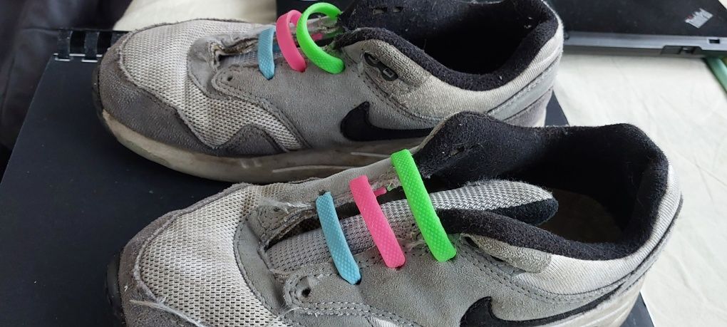 Buty dziecięce Nike r. 33