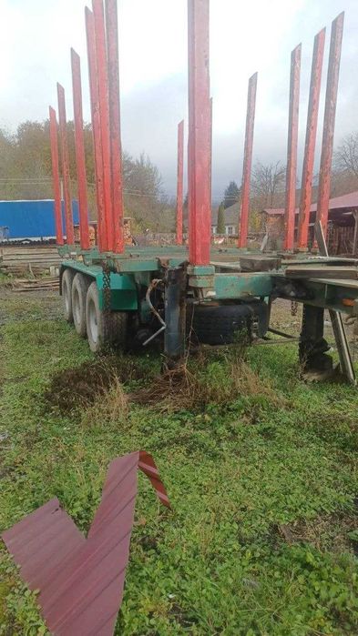 Scania лісовоз з 6х6 маніпулятором