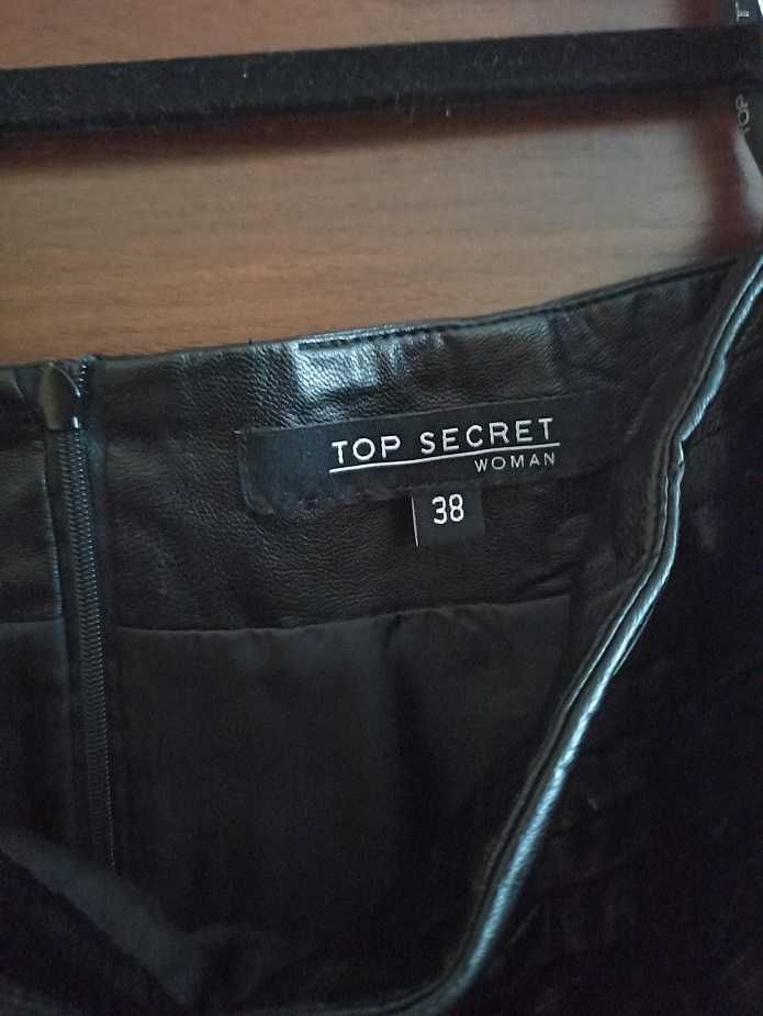 Czarna skórkowa spódniczka Top Secret r 38
