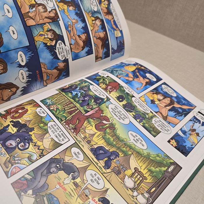 Livro  Disney TARZAN