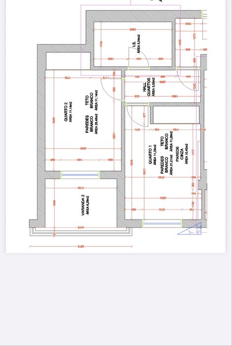 Apartamento T2, em fase final de remodelação