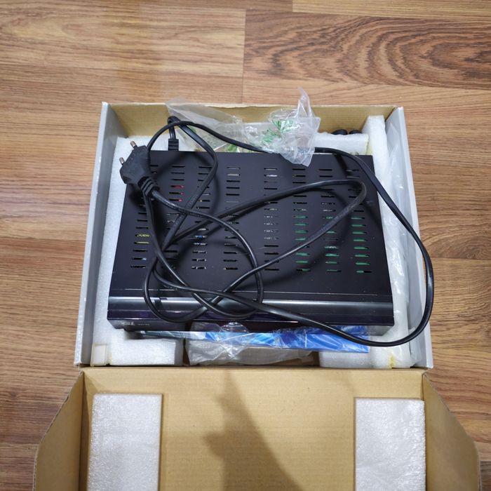 Спутниковый ресивер приставка тюнер GI 8120 HD Galaxy Innovations