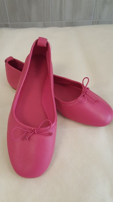 Балетки ZARA шкіряні