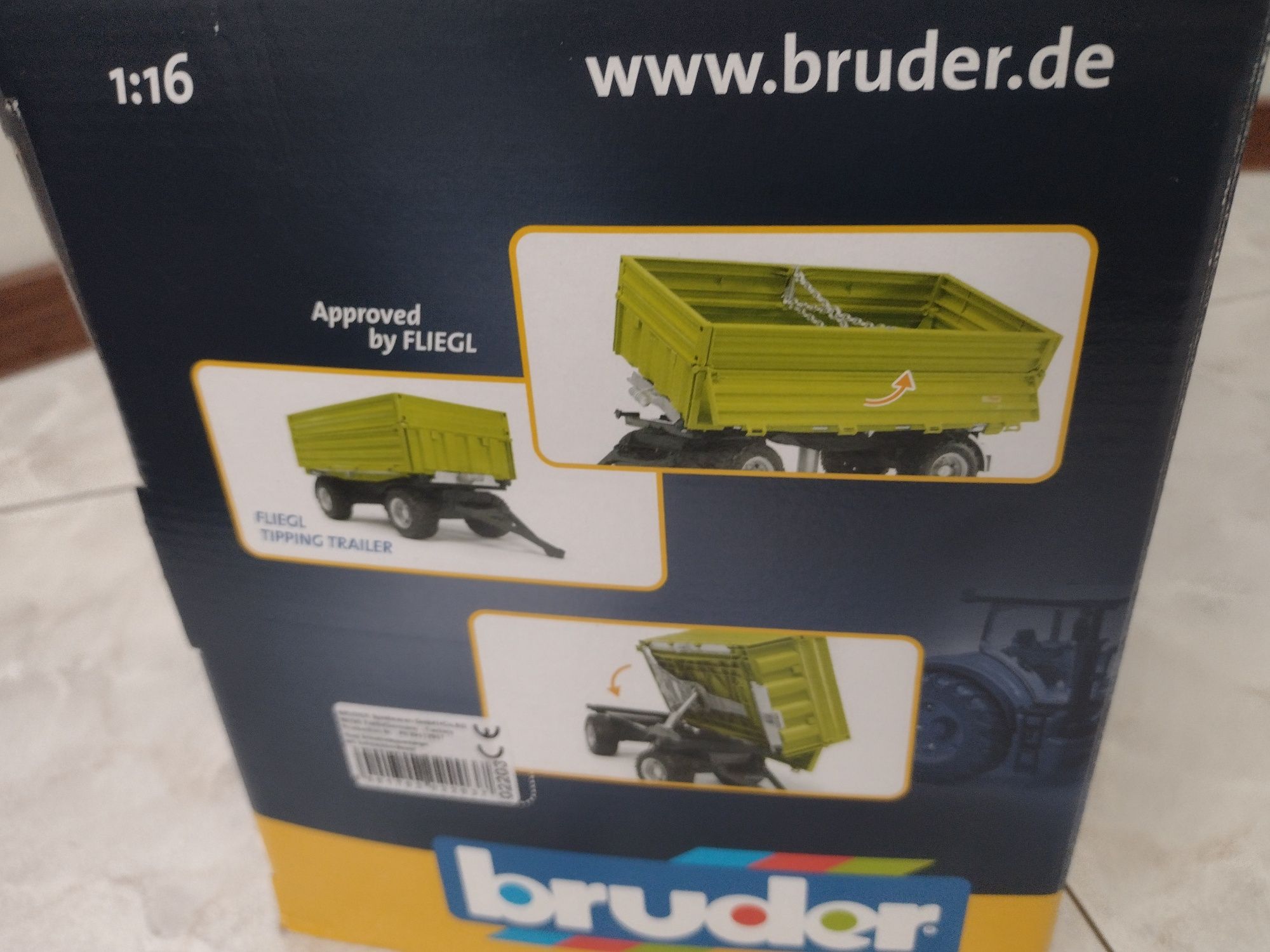 Traktor I przyczepa Bruder