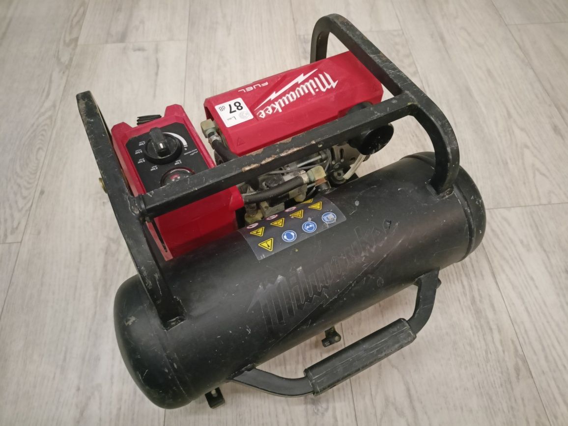 [Kompresor] Milwaukee M18 FAC