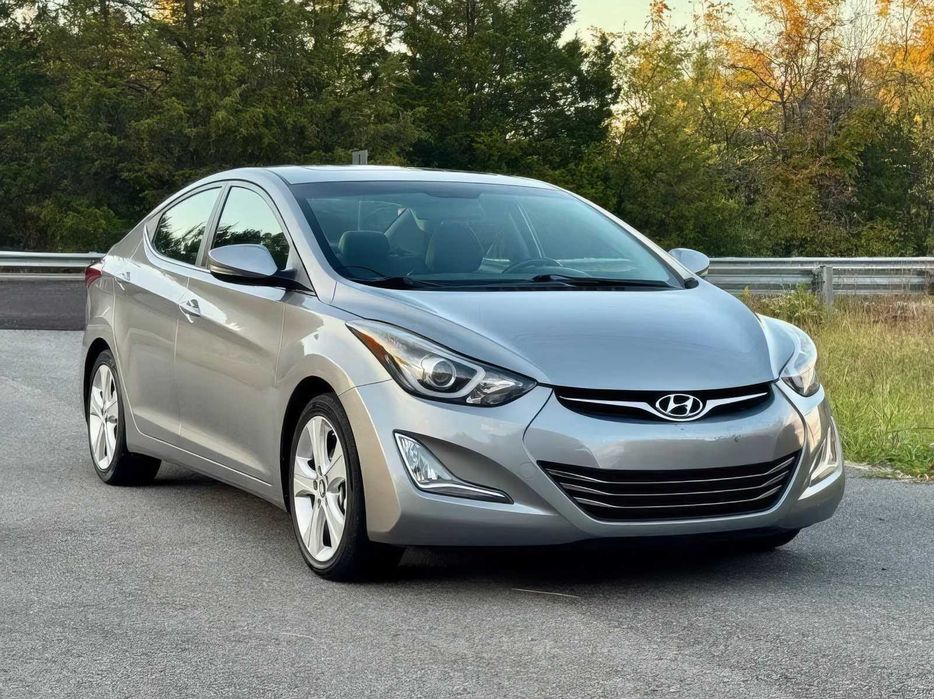 Hyundai Elantra      2014