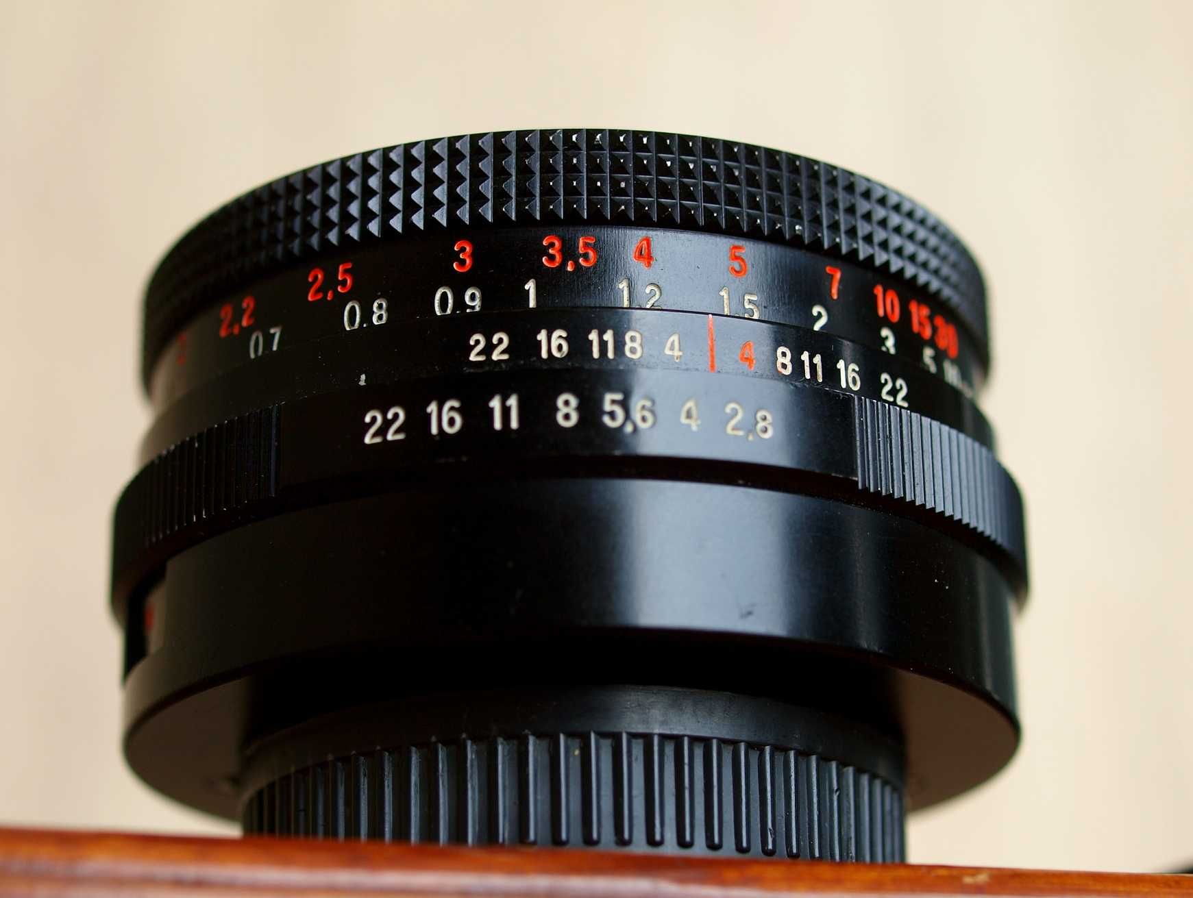 Продам Carl Zeiss Jena DDR Tessar 2.8/50 М42