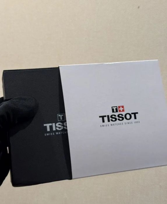 СРОЧНО! Продаю свои часы Tissot PRX 40mm quartz Синий циферблат