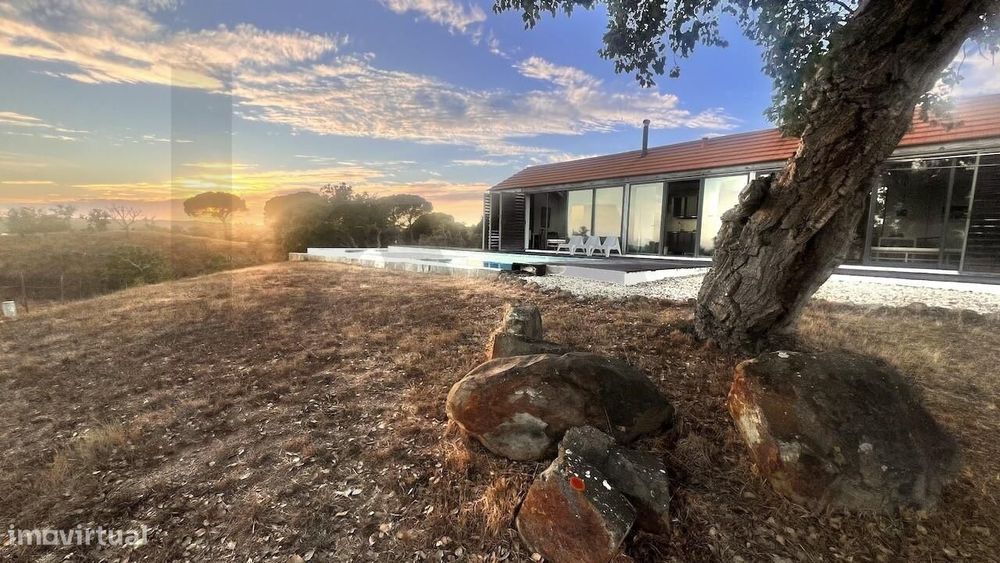 Propriedade única na Serra de Grândola - Terreno de 6,9 ha com vista p