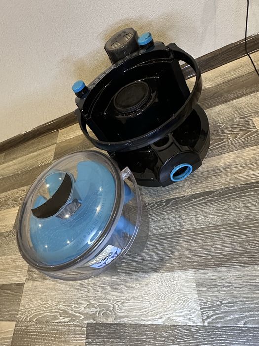 Пилосос: Arnica Bora 5000 Rot