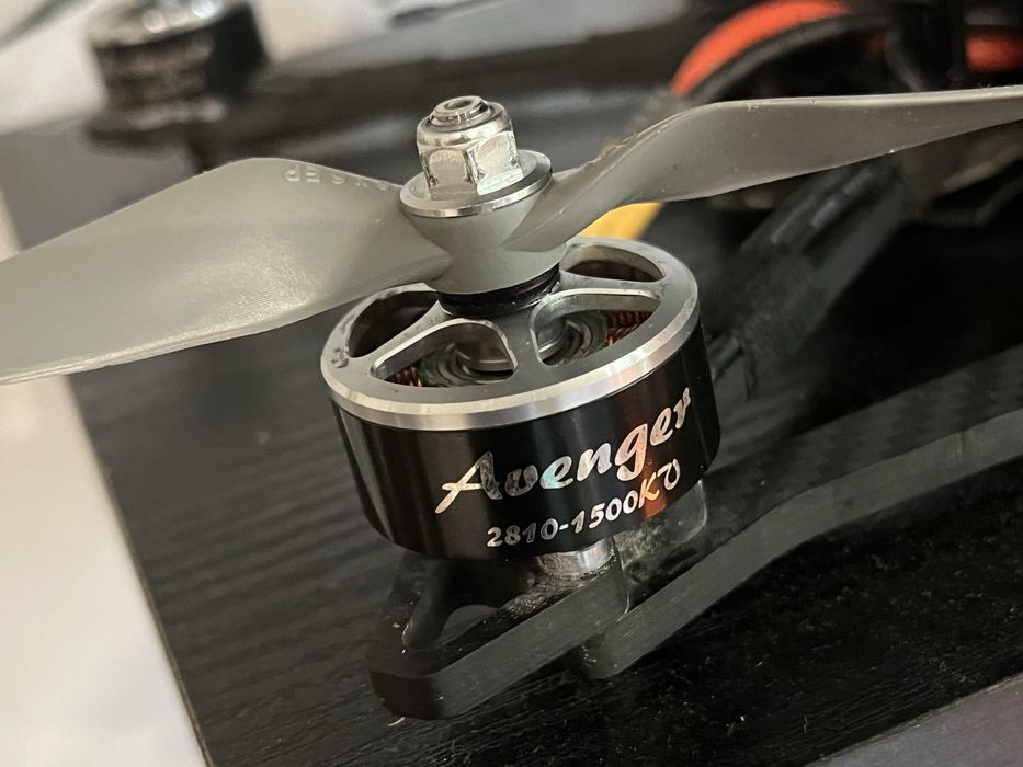 Silniki do drona fpv brotherhobby avenger 2810, 1500kv