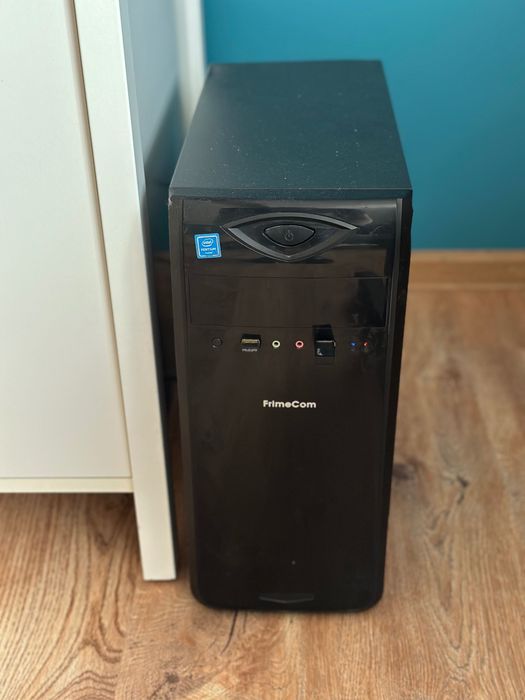 Компютер повністю в зборі на intel core i7