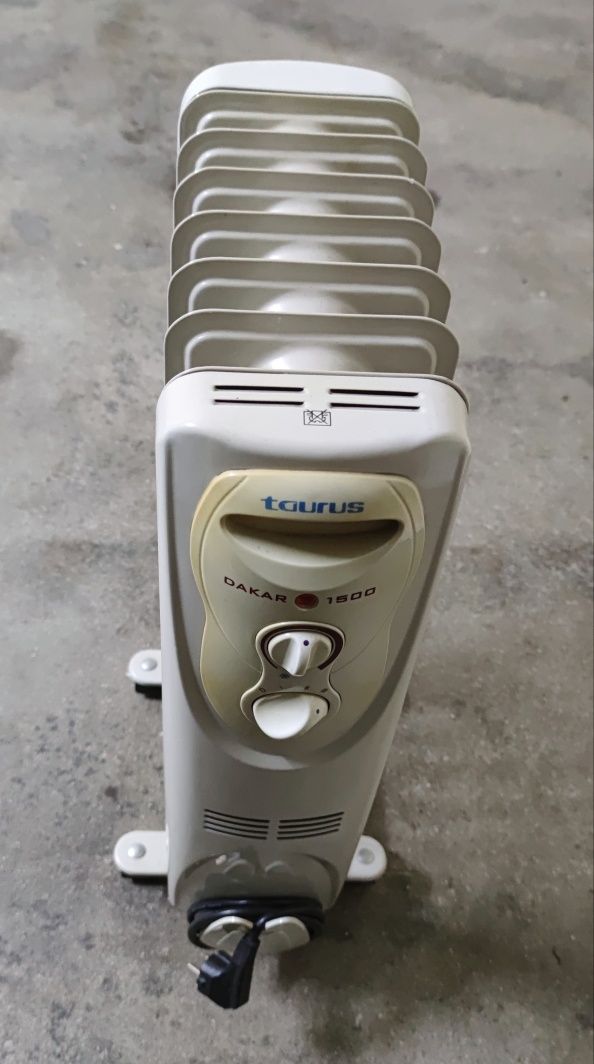 Aquecedor a óleo Taurus 1500W