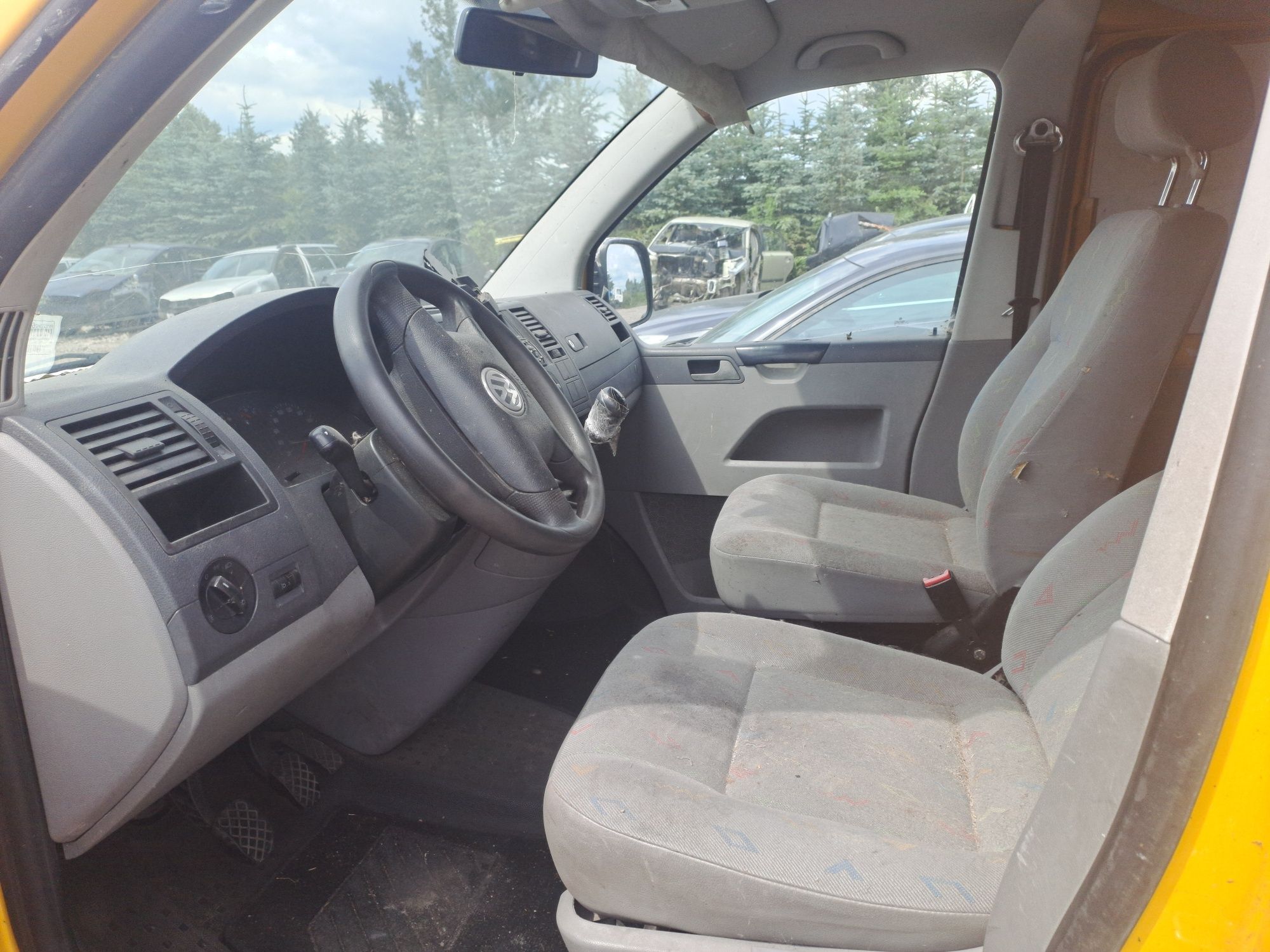 Volkswagen t5 cały na części