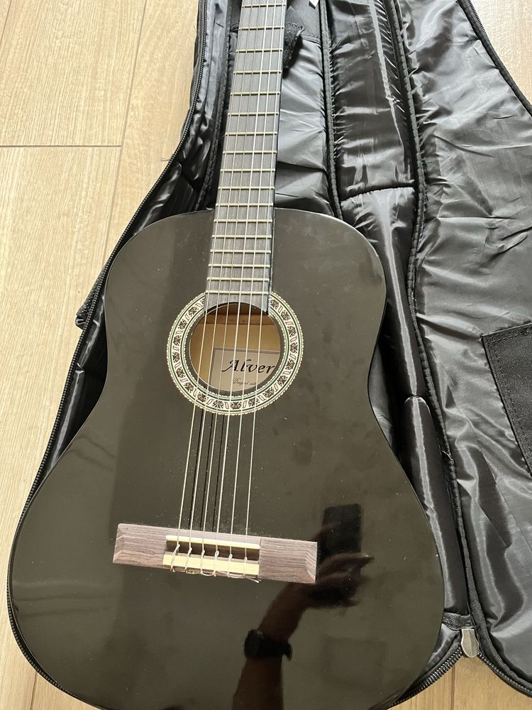 Gitara 3/4- stan bardzo dobry