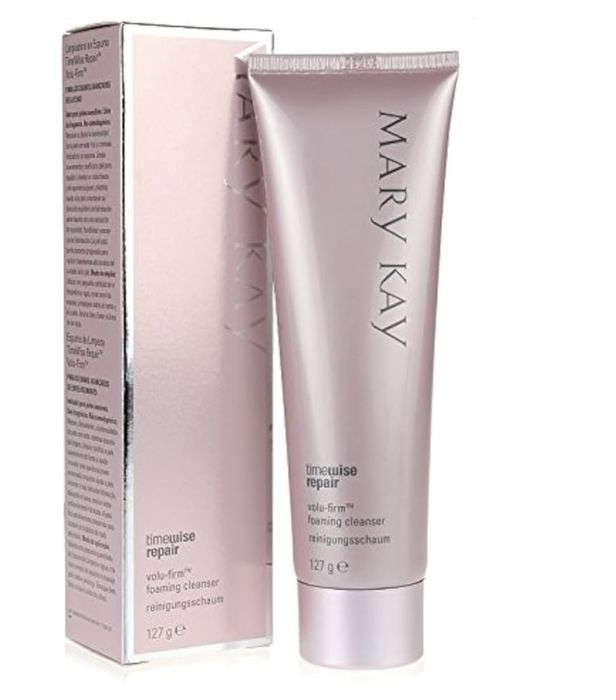 Oczyszczająca Pianka Volu-Firm TimeWise Repair