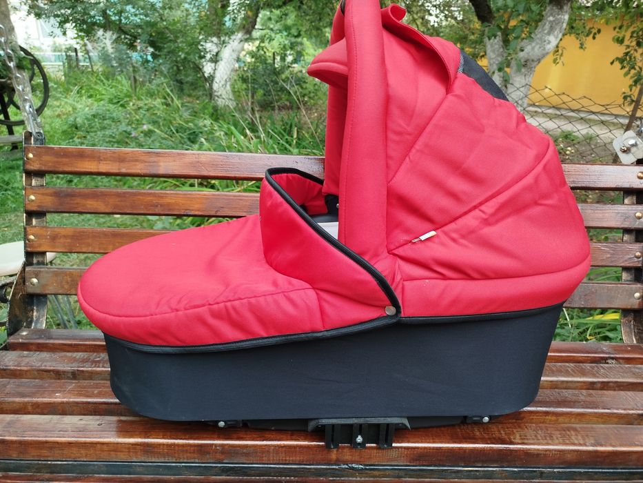 Люльки до коляски для двійні фірми Bebetto
